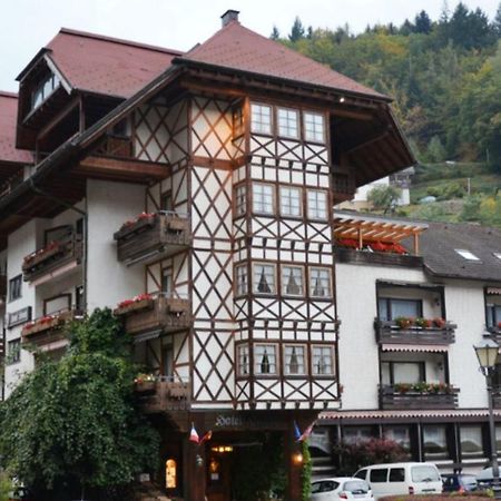 Hotel Hirsch Bad Peterstal-Griesbach Esterno foto