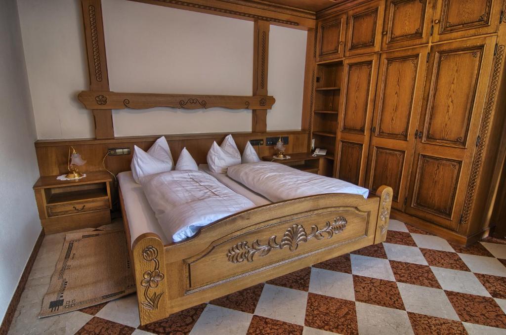 Hotel Hirsch Bad Peterstal-Griesbach Esterno foto