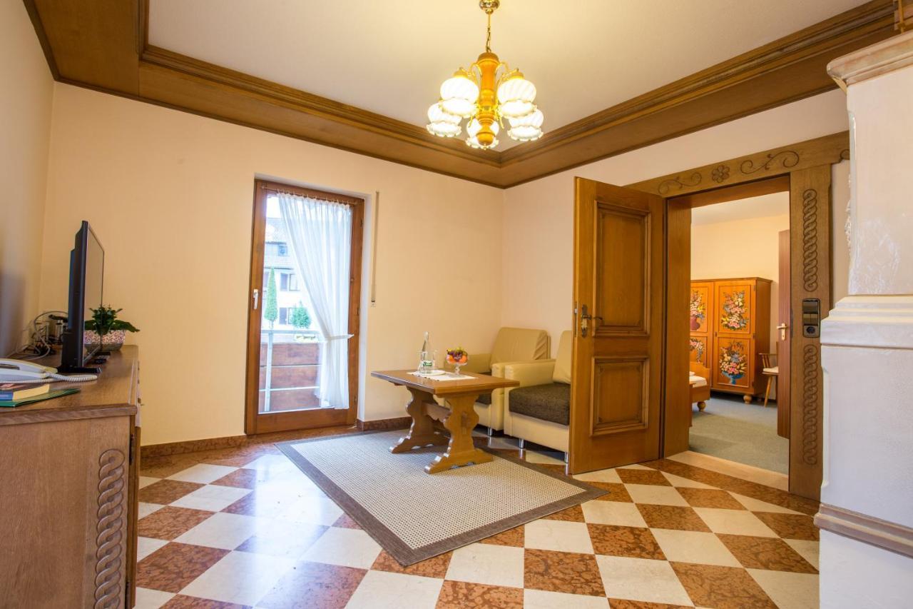 Hotel Hirsch Bad Peterstal-Griesbach Esterno foto