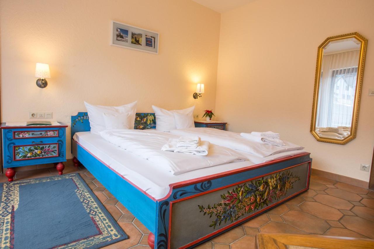 Hotel Hirsch Bad Peterstal-Griesbach Esterno foto
