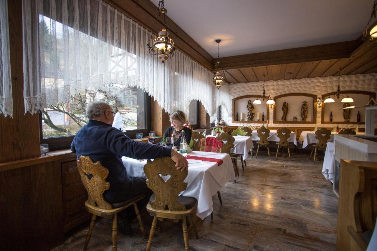 Hotel Hirsch Bad Peterstal-Griesbach Esterno foto