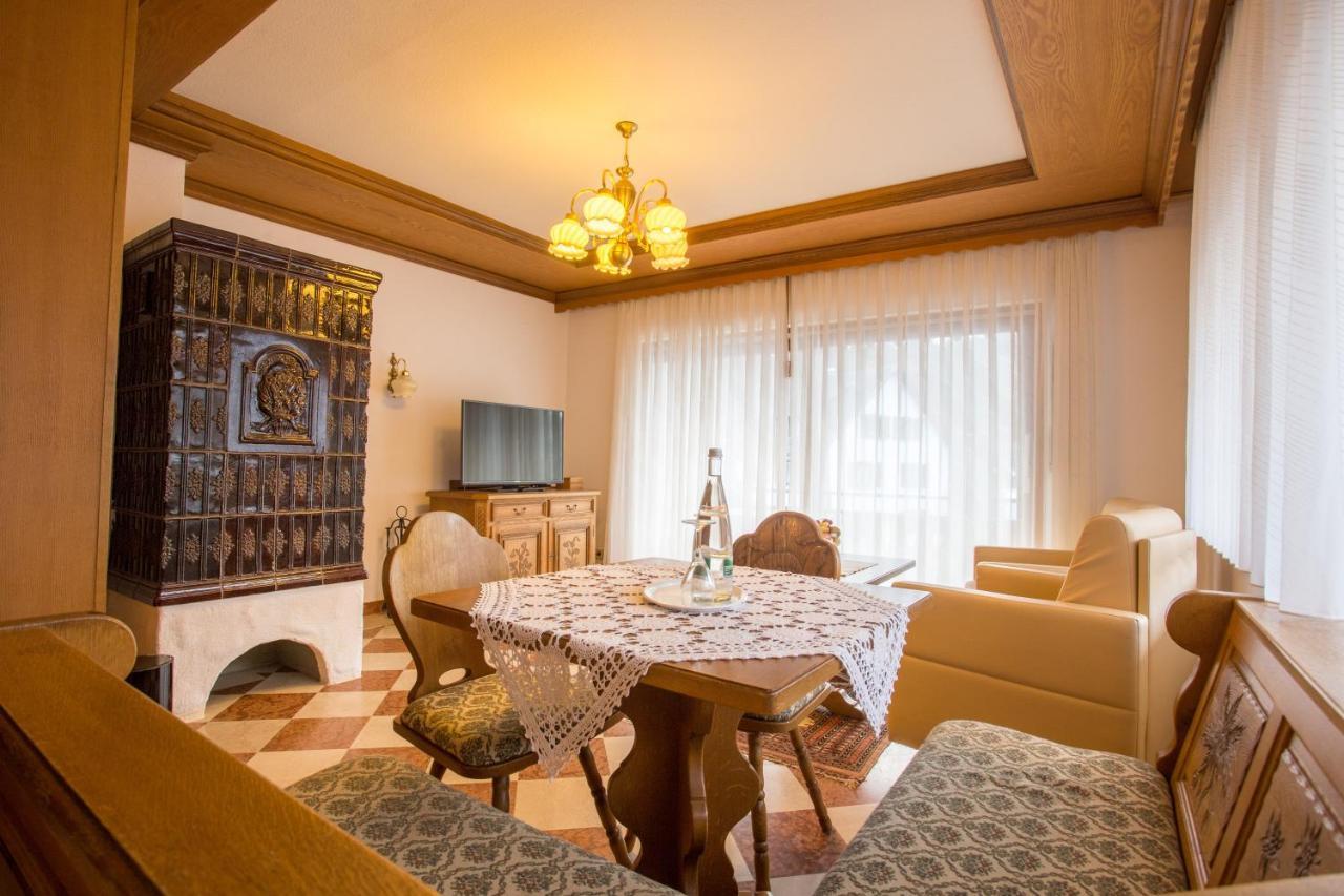 Hotel Hirsch Bad Peterstal-Griesbach Esterno foto