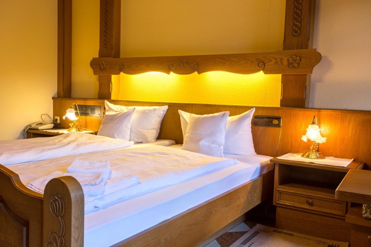 Hotel Hirsch Bad Peterstal-Griesbach Esterno foto